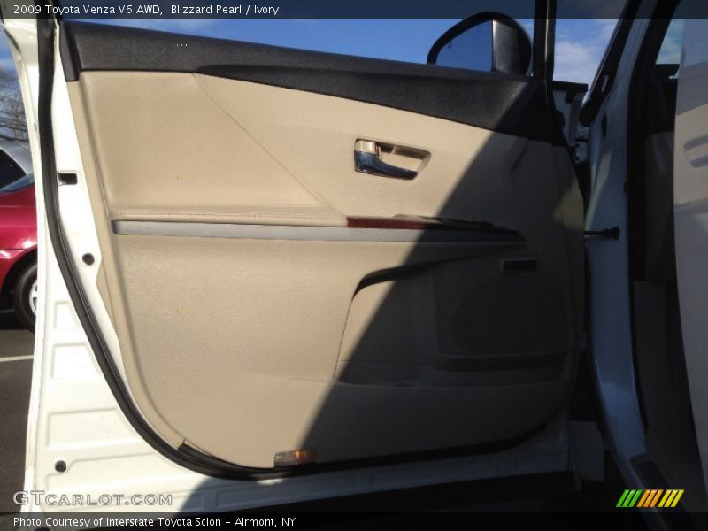 Blizzard Pearl / Ivory 2009 Toyota Venza V6 AWD