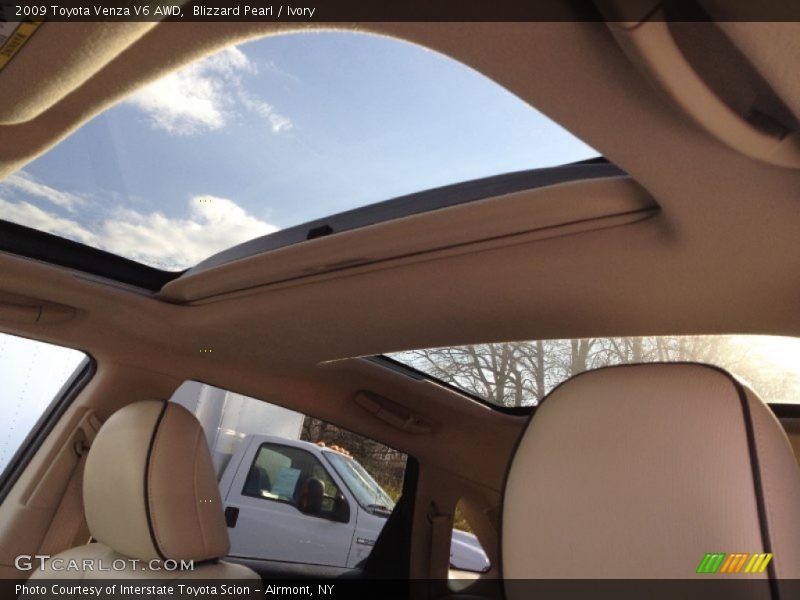 Blizzard Pearl / Ivory 2009 Toyota Venza V6 AWD