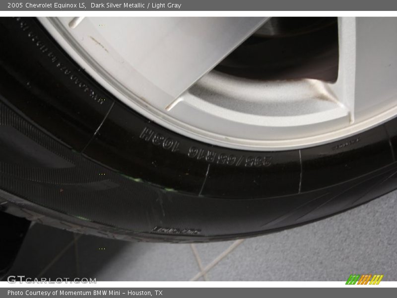 Dark Silver Metallic / Light Gray 2005 Chevrolet Equinox LS