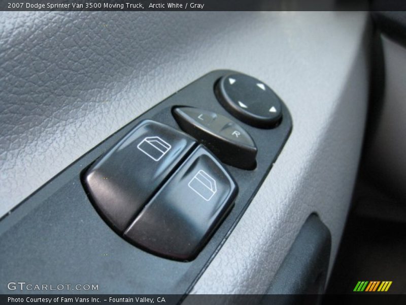 Arctic White / Gray 2007 Dodge Sprinter Van 3500 Moving Truck