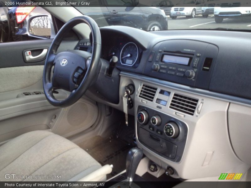 Bright Silver / Gray 2006 Hyundai Sonata GLS