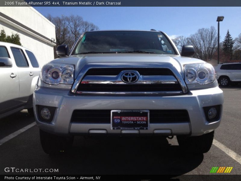 Titanium Metallic / Dark Charcoal 2006 Toyota 4Runner SR5 4x4