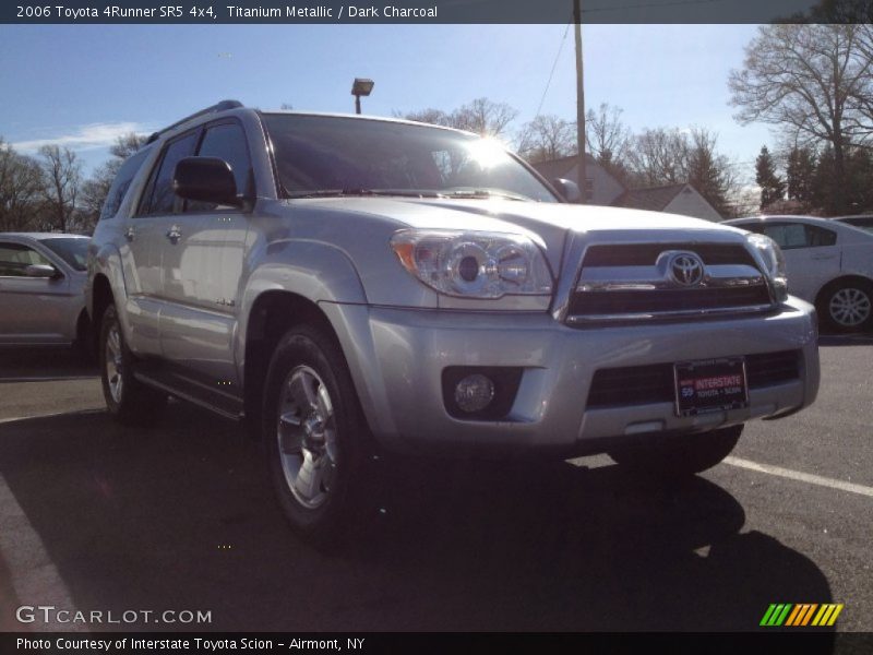 Titanium Metallic / Dark Charcoal 2006 Toyota 4Runner SR5 4x4