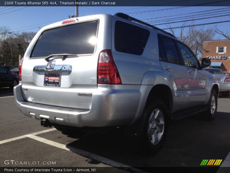 Titanium Metallic / Dark Charcoal 2006 Toyota 4Runner SR5 4x4