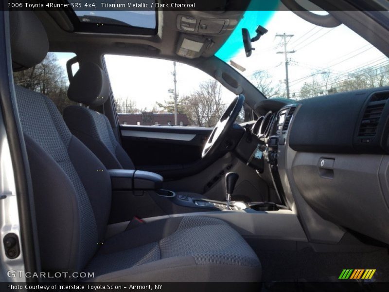 Titanium Metallic / Dark Charcoal 2006 Toyota 4Runner SR5 4x4