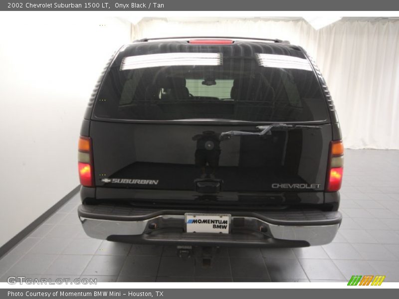 Onyx Black / Tan 2002 Chevrolet Suburban 1500 LT