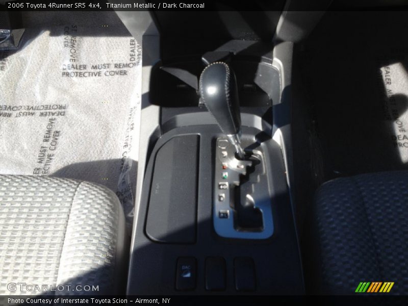 Titanium Metallic / Dark Charcoal 2006 Toyota 4Runner SR5 4x4