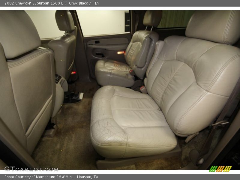 Onyx Black / Tan 2002 Chevrolet Suburban 1500 LT