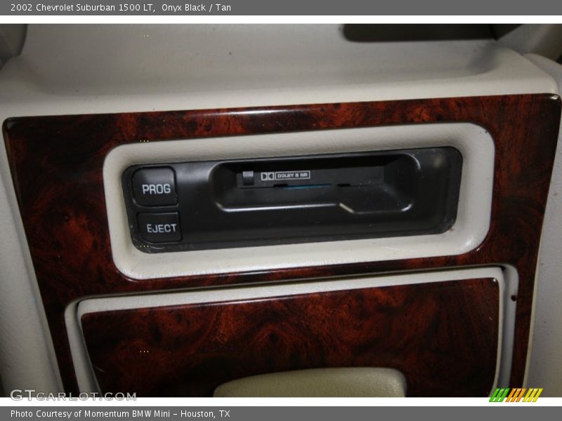 Onyx Black / Tan 2002 Chevrolet Suburban 1500 LT
