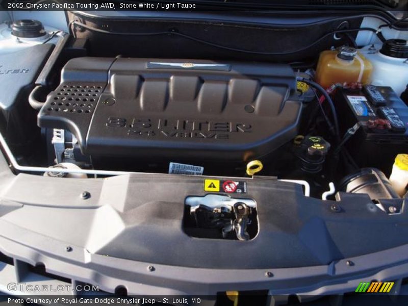 Stone White / Light Taupe 2005 Chrysler Pacifica Touring AWD