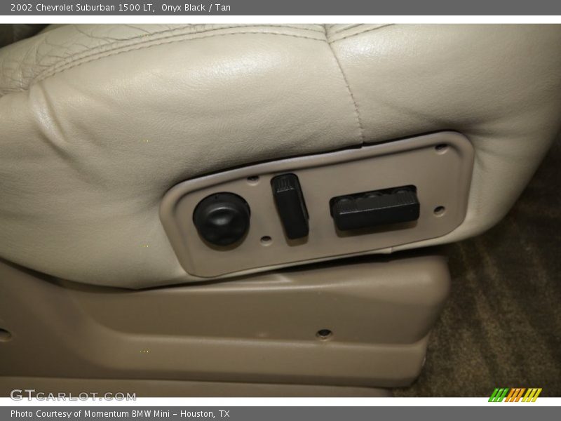 Onyx Black / Tan 2002 Chevrolet Suburban 1500 LT
