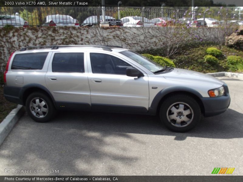 Silver Metallic / Taupe 2003 Volvo XC70 AWD