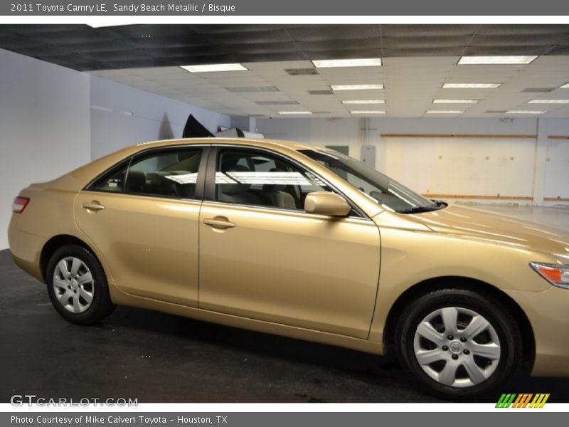 Sandy Beach Metallic / Bisque 2011 Toyota Camry LE