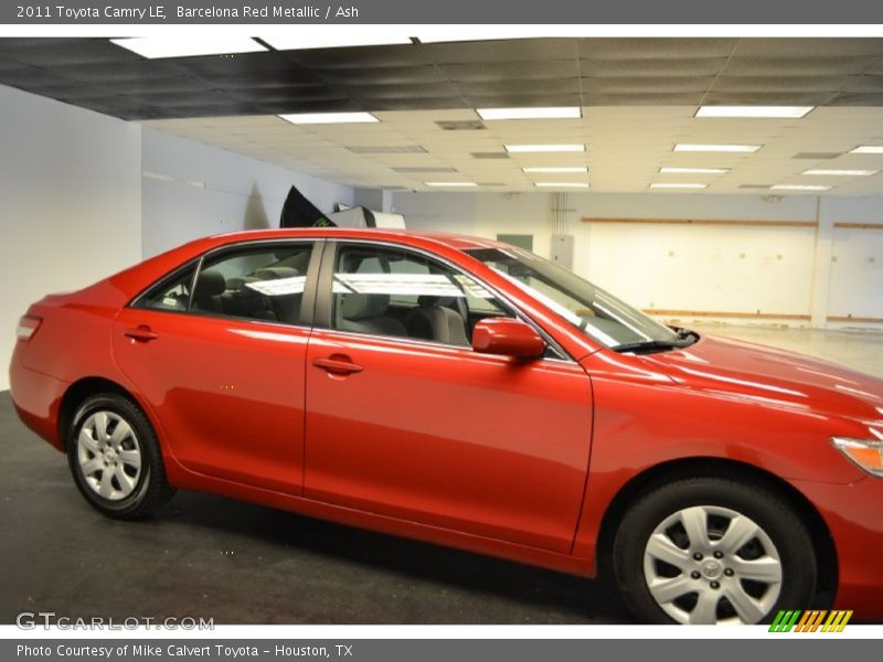Barcelona Red Metallic / Ash 2011 Toyota Camry LE