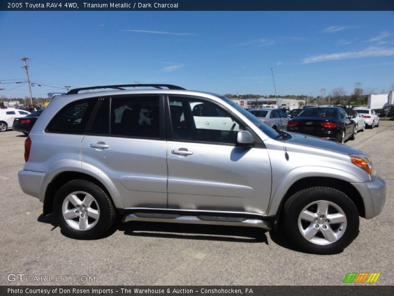 Titanium Metallic / Dark Charcoal 2005 Toyota RAV4 4WD