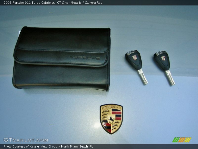 Keys of 2008 911 Turbo Cabriolet