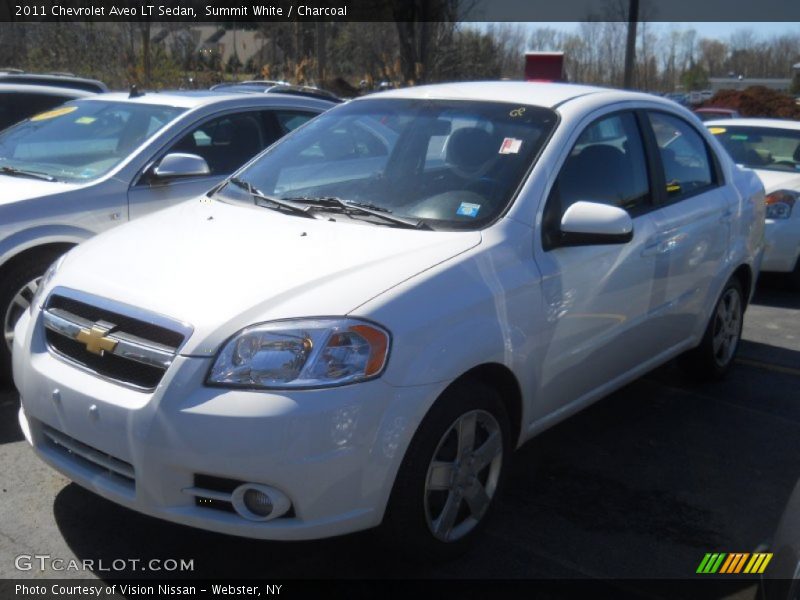 Summit White / Charcoal 2011 Chevrolet Aveo LT Sedan