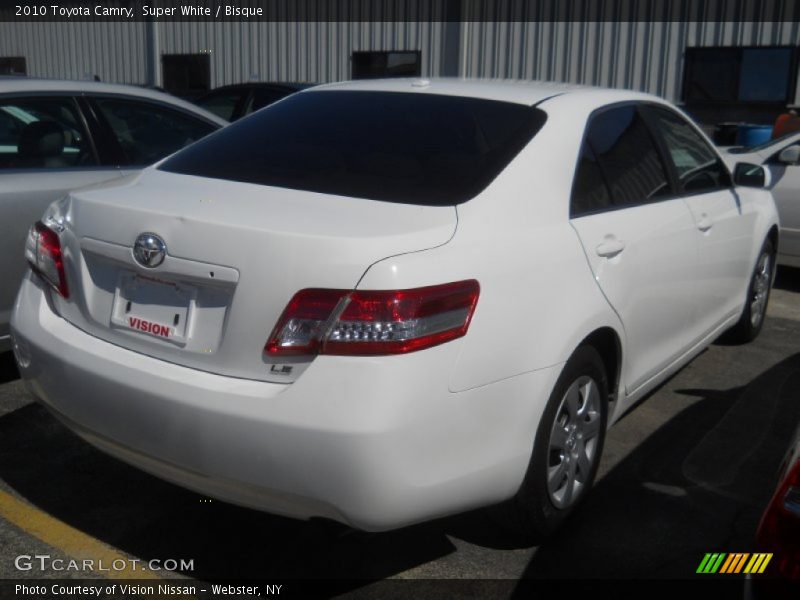 Super White / Bisque 2010 Toyota Camry