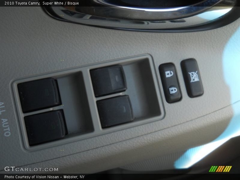 Super White / Bisque 2010 Toyota Camry