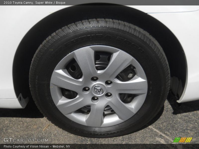 Super White / Bisque 2010 Toyota Camry