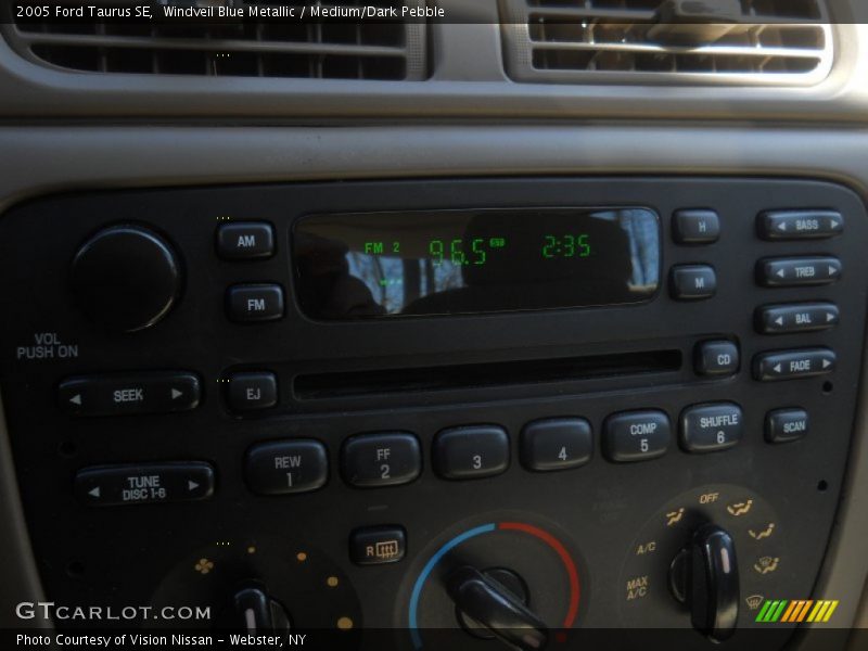 Windveil Blue Metallic / Medium/Dark Pebble 2005 Ford Taurus SE