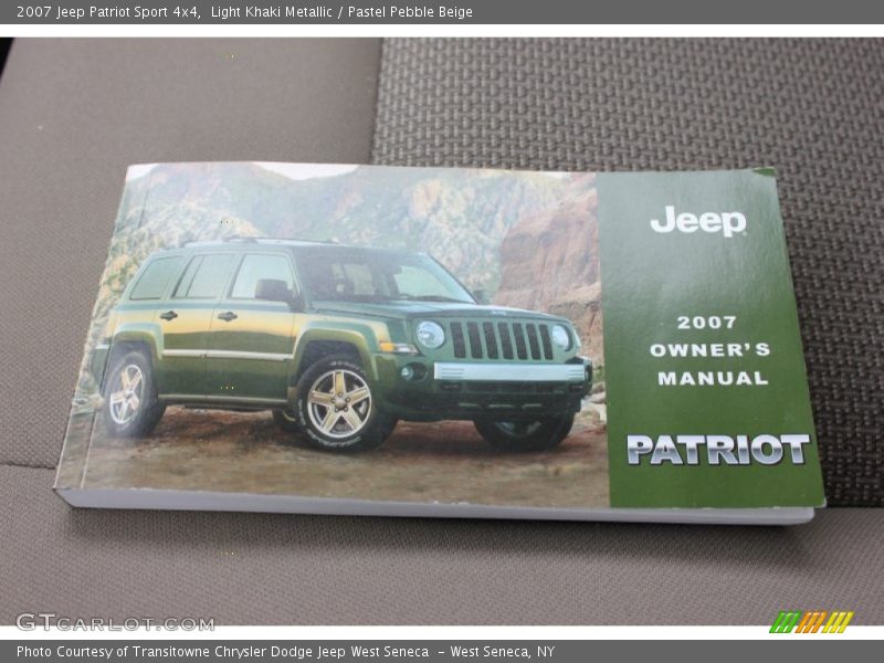 Light Khaki Metallic / Pastel Pebble Beige 2007 Jeep Patriot Sport 4x4