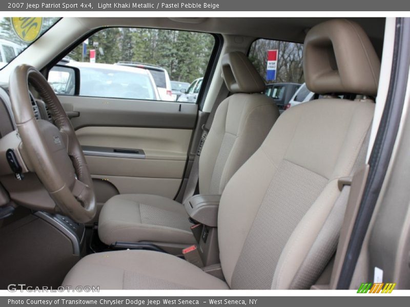 Light Khaki Metallic / Pastel Pebble Beige 2007 Jeep Patriot Sport 4x4