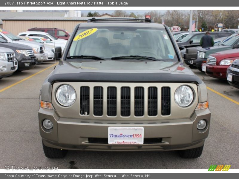 Light Khaki Metallic / Pastel Pebble Beige 2007 Jeep Patriot Sport 4x4
