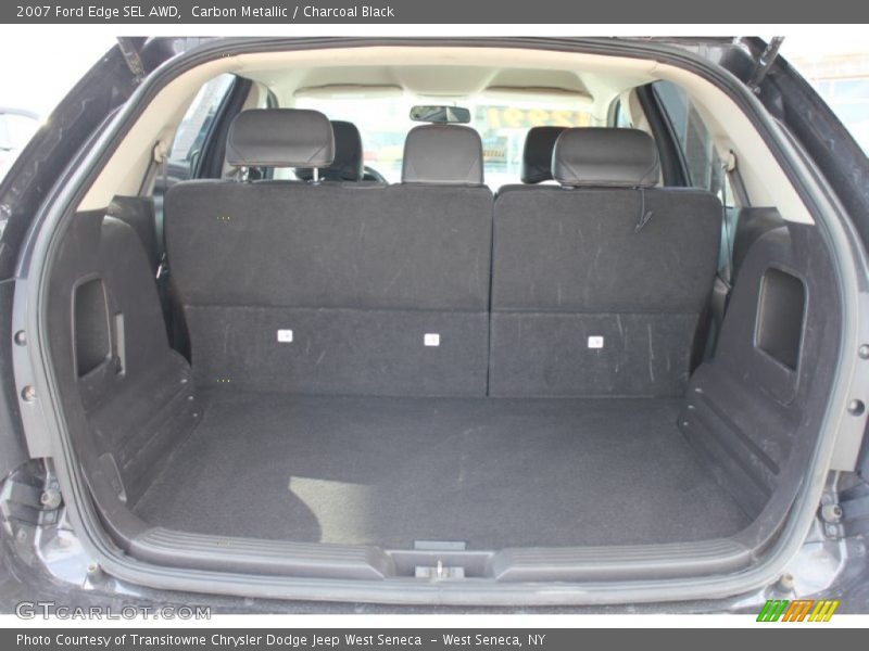  2007 Edge SEL AWD Trunk