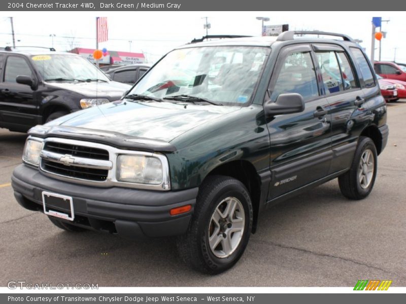 Dark Green / Medium Gray 2004 Chevrolet Tracker 4WD