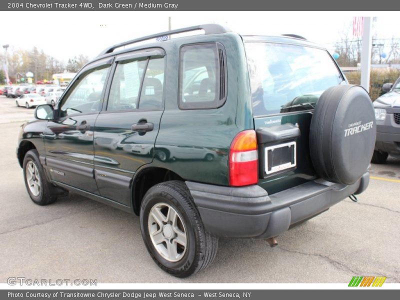 Dark Green / Medium Gray 2004 Chevrolet Tracker 4WD
