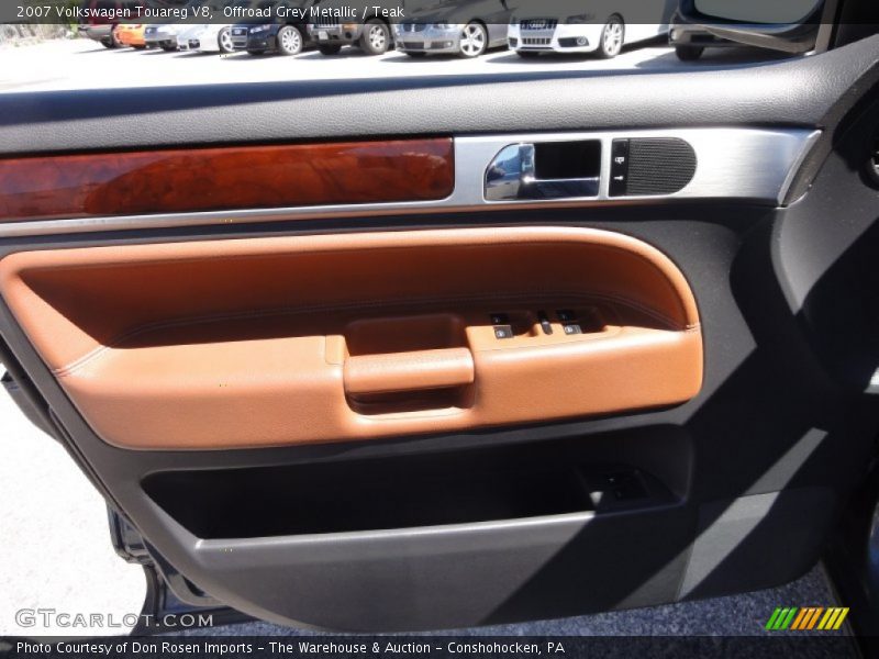 Offroad Grey Metallic / Teak 2007 Volkswagen Touareg V8