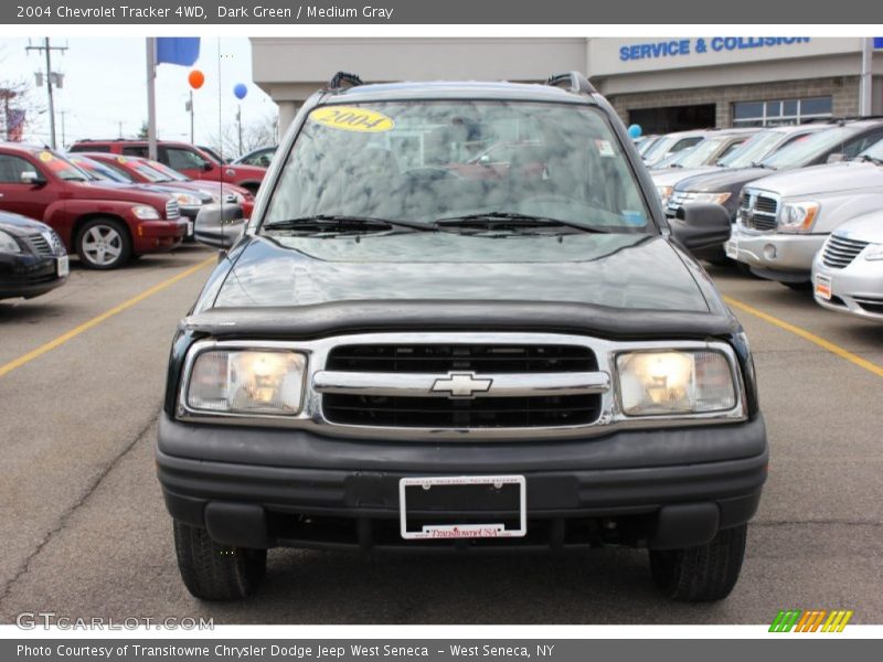 Dark Green / Medium Gray 2004 Chevrolet Tracker 4WD