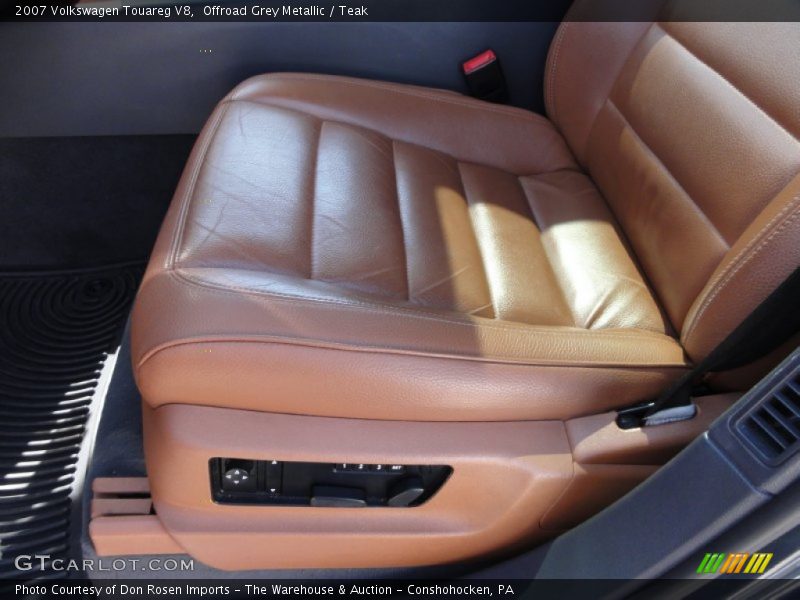 Offroad Grey Metallic / Teak 2007 Volkswagen Touareg V8
