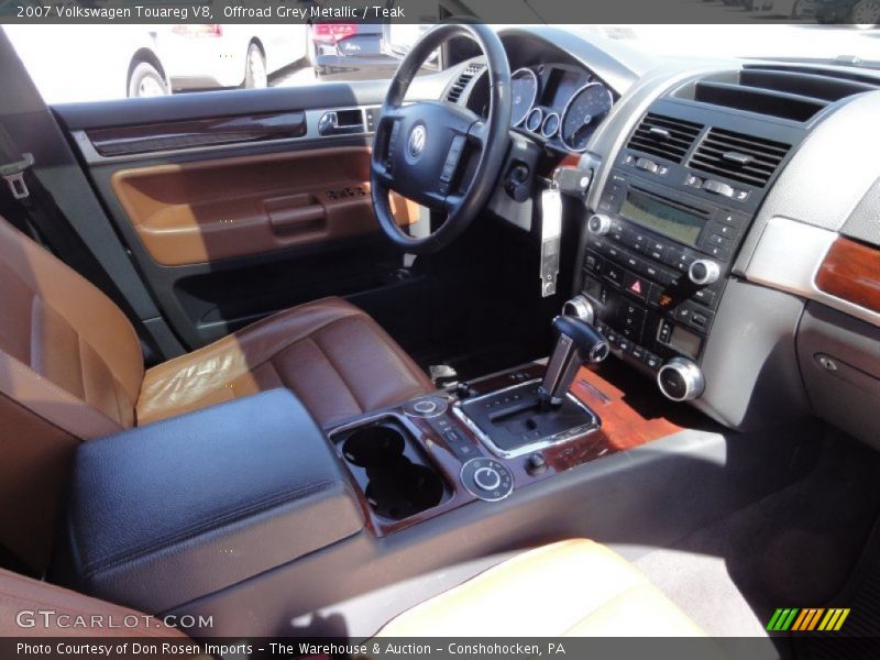 Offroad Grey Metallic / Teak 2007 Volkswagen Touareg V8