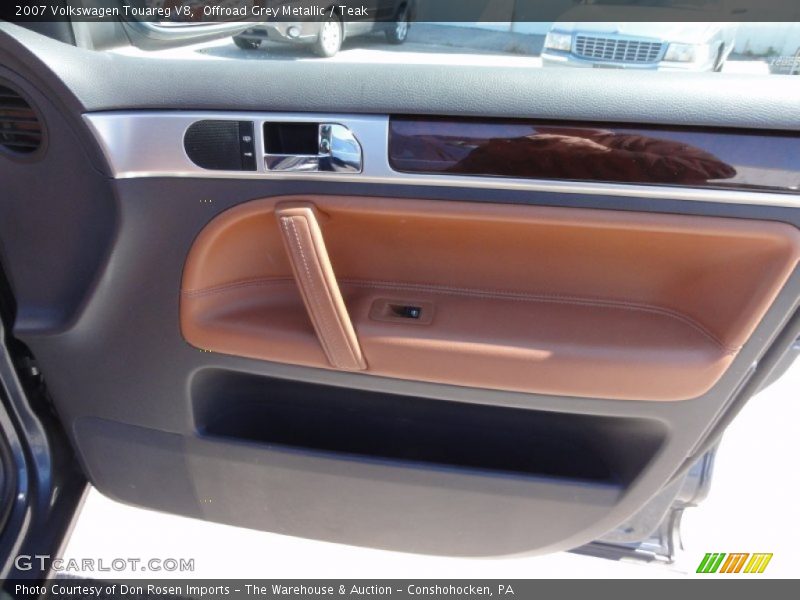 Offroad Grey Metallic / Teak 2007 Volkswagen Touareg V8