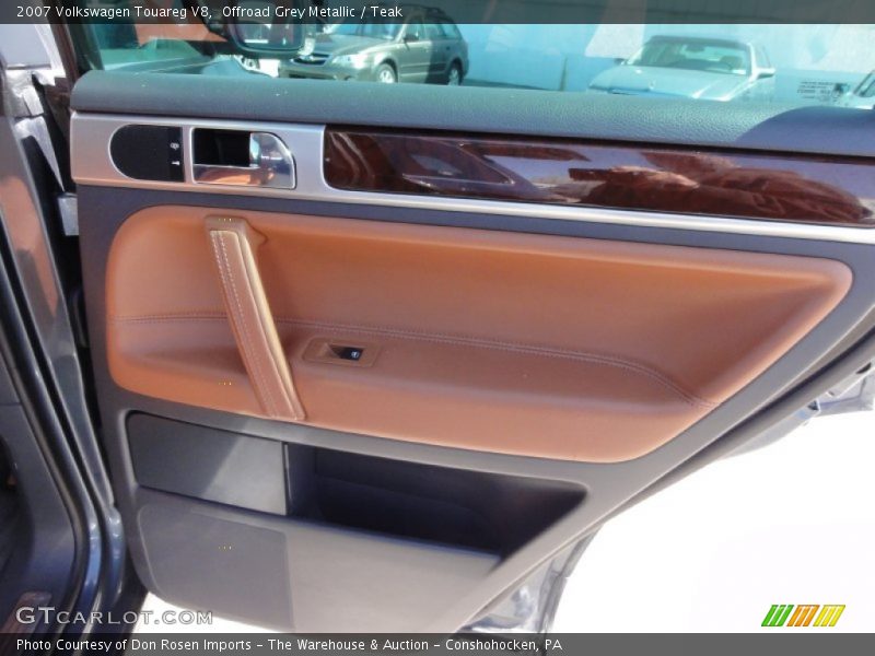 Offroad Grey Metallic / Teak 2007 Volkswagen Touareg V8