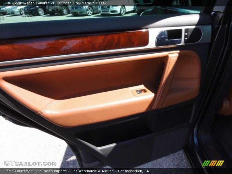 Offroad Grey Metallic / Teak 2007 Volkswagen Touareg V8
