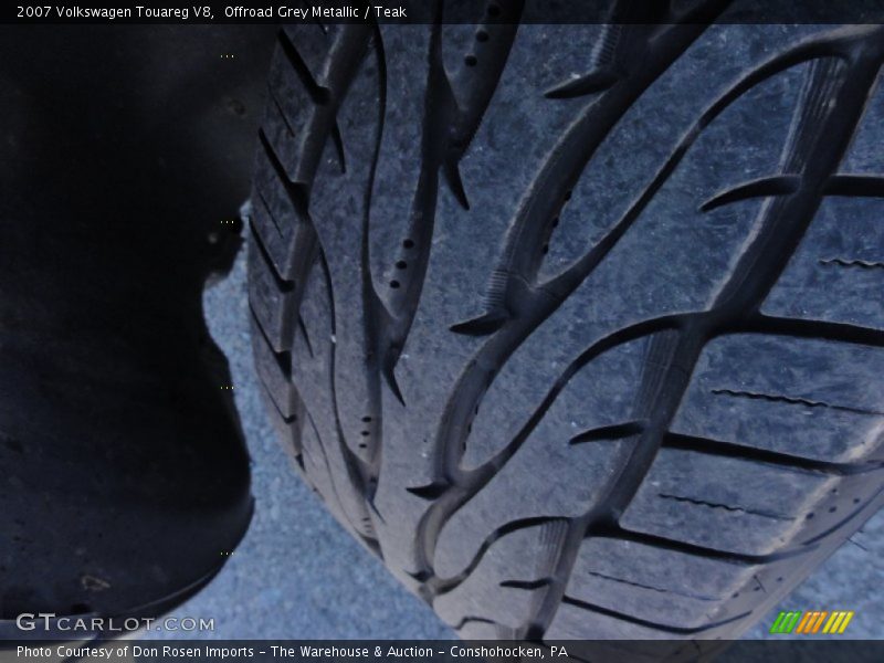 Offroad Grey Metallic / Teak 2007 Volkswagen Touareg V8