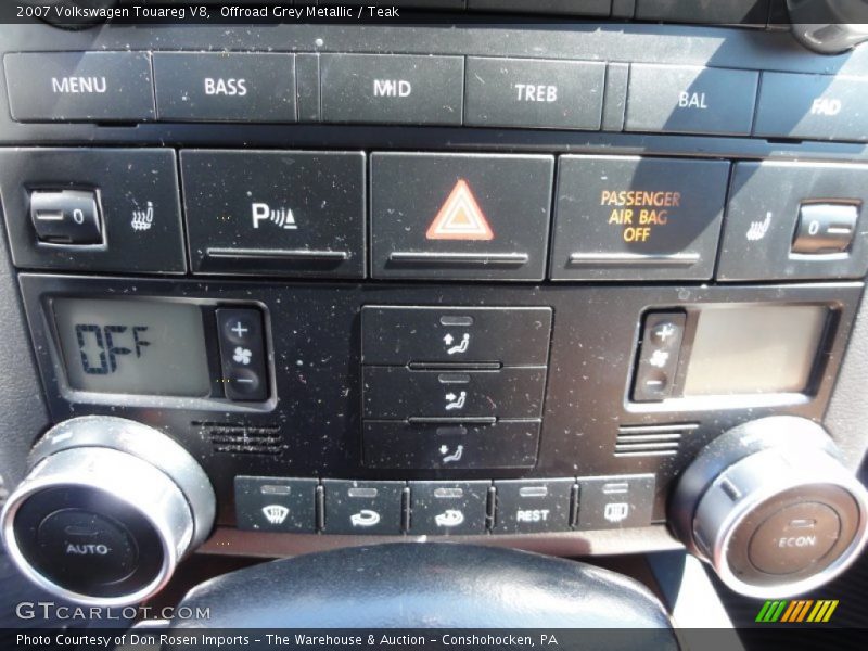 Offroad Grey Metallic / Teak 2007 Volkswagen Touareg V8