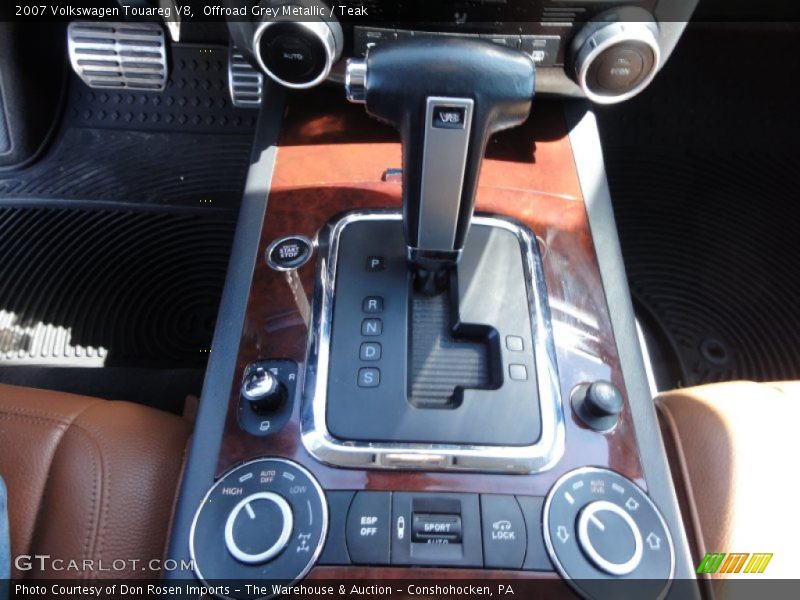  2007 Touareg V8 6 Speed Tiptronic Automatic Shifter