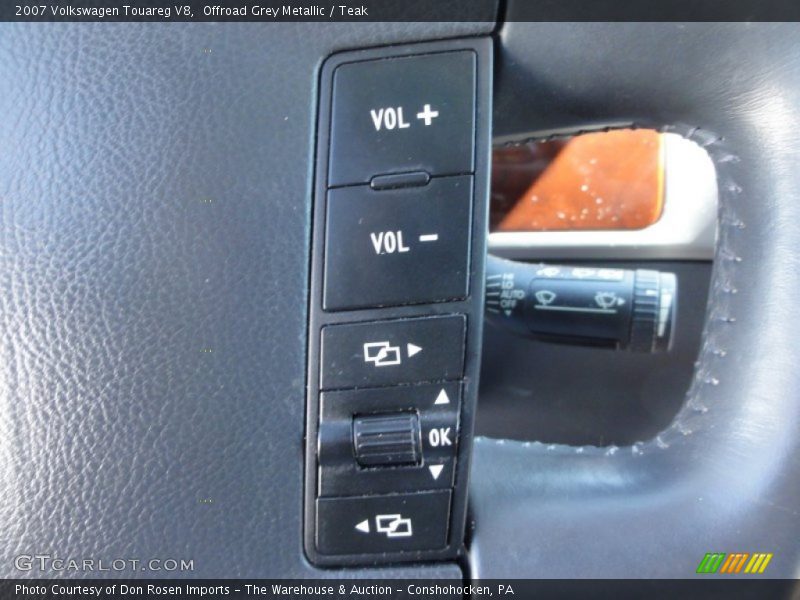 Offroad Grey Metallic / Teak 2007 Volkswagen Touareg V8