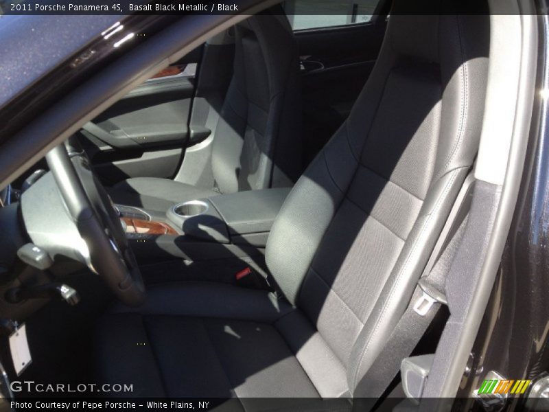 Basalt Black Metallic / Black 2011 Porsche Panamera 4S
