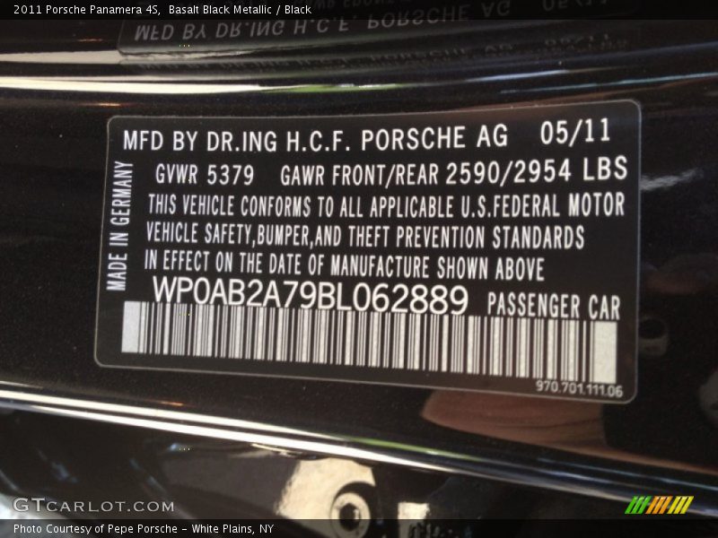 Basalt Black Metallic / Black 2011 Porsche Panamera 4S