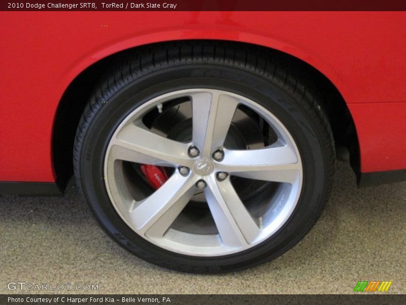 TorRed / Dark Slate Gray 2010 Dodge Challenger SRT8