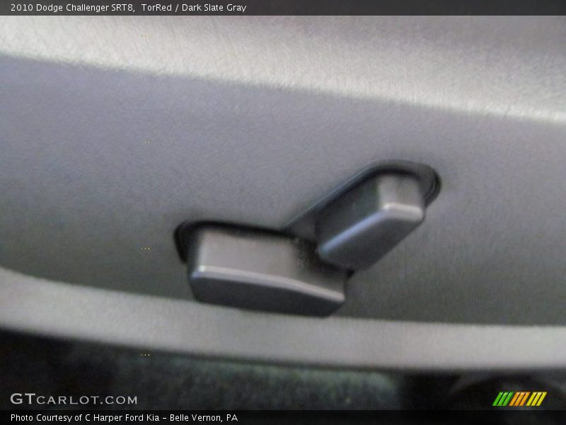 TorRed / Dark Slate Gray 2010 Dodge Challenger SRT8