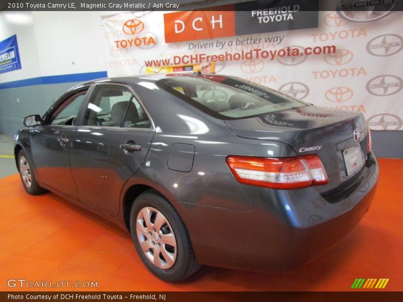 Magnetic Gray Metallic / Ash Gray 2010 Toyota Camry LE