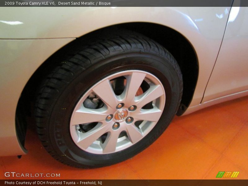 Desert Sand Metallic / Bisque 2009 Toyota Camry XLE V6