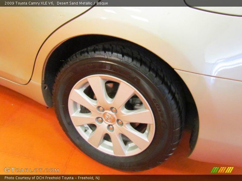 Desert Sand Metallic / Bisque 2009 Toyota Camry XLE V6