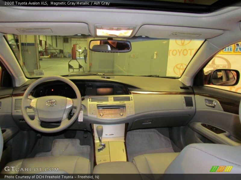 Magnetic Gray Metallic / Ash Gray 2008 Toyota Avalon XLS